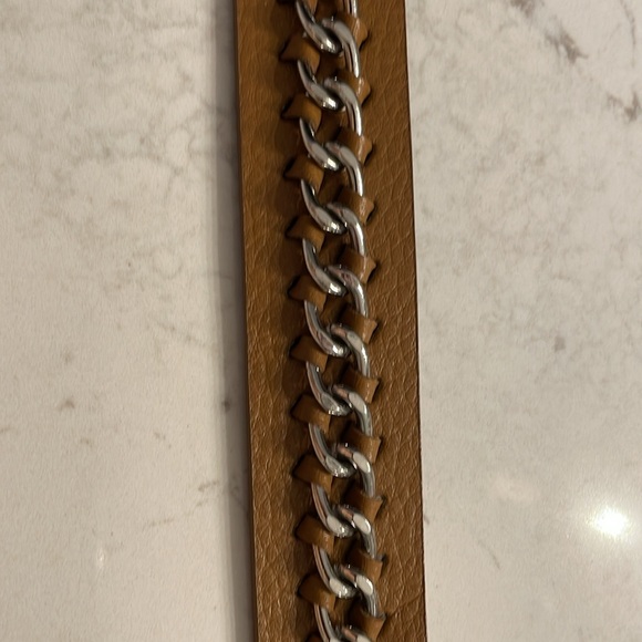 193. Michael Kors faux leather belt with silver MK lock detail on buckle - Picture 4 of 9